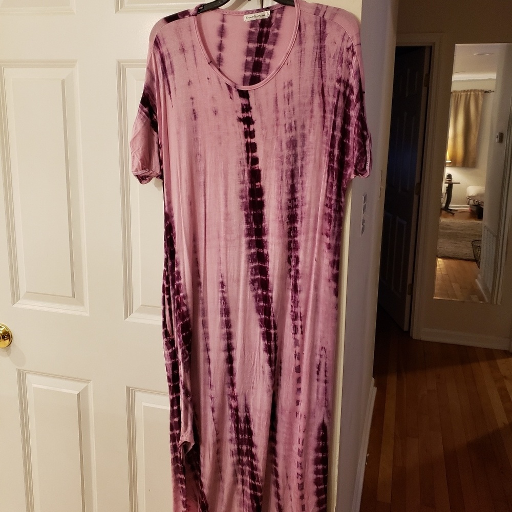Dress with pockets